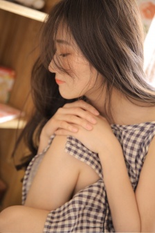 穿成女儿奴大佬的前妻